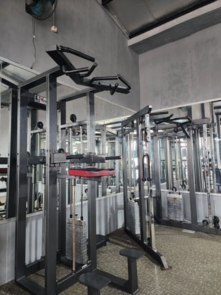Hip Thrust Glute Machine